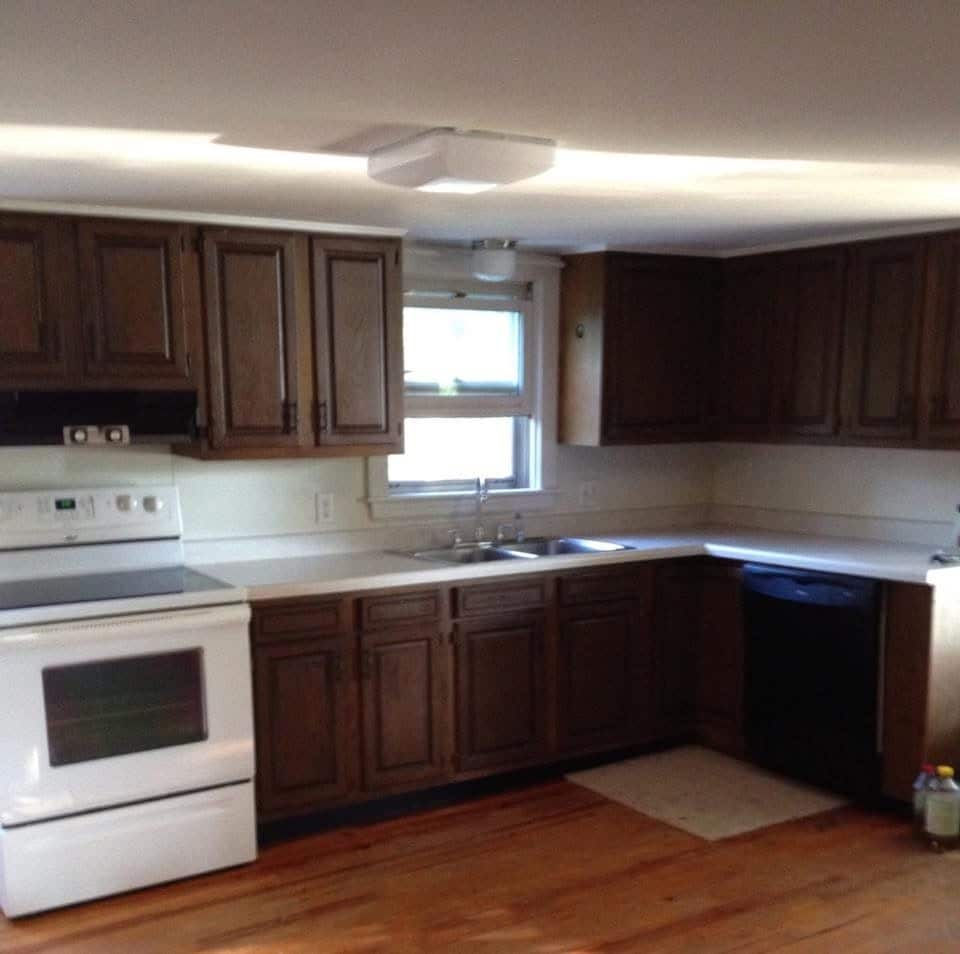 Kitchen - 1157 S Belfast Ave