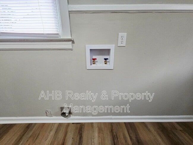 Building Photo - 1218 Franklin St