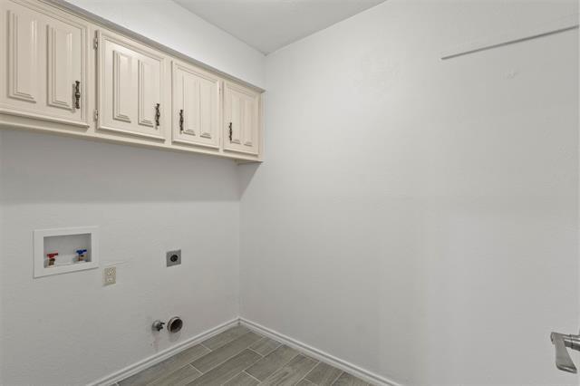 Building Photo - 4 Hickory Hills Blvd