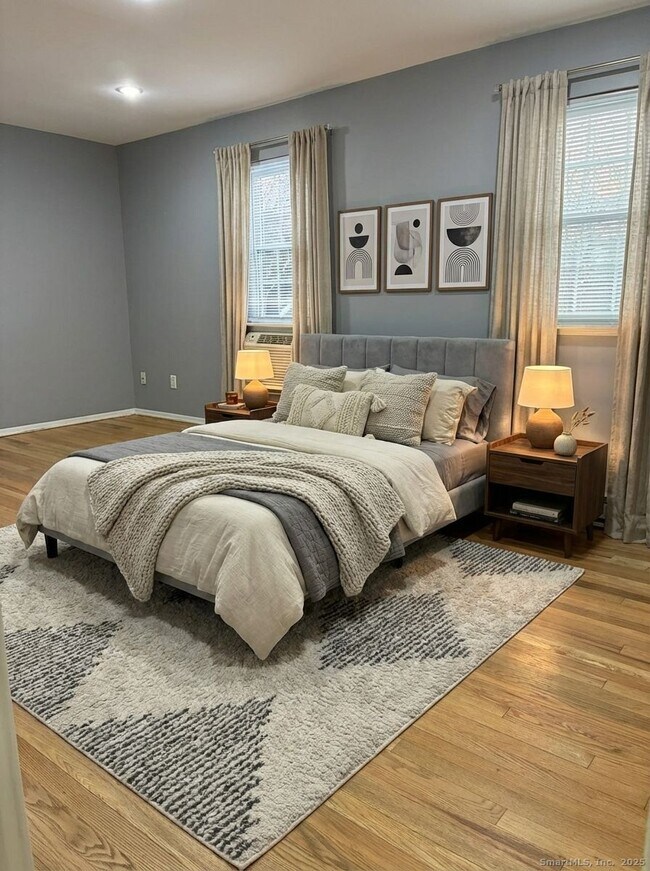 Building Photo - 1193 Hope St