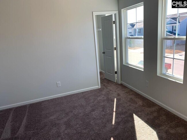 Building Photo - 251 Windfall Rd