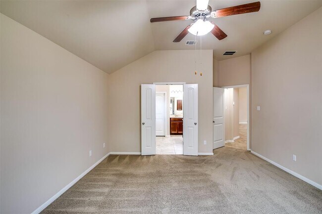 Building Photo - 128 Fort Cobb Way