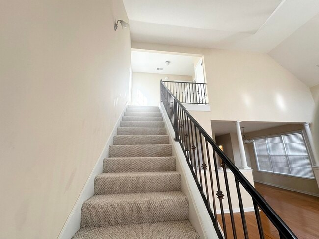 Building Photo - 8516 Shady Elm Dr