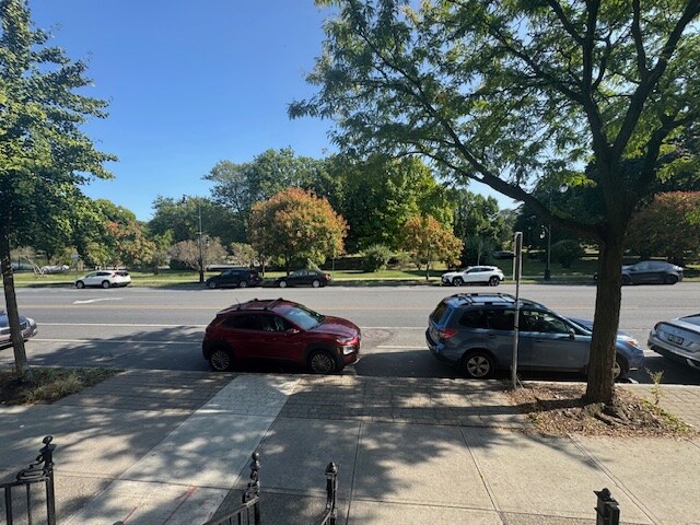 Primary Photo - 544 Madison Ave