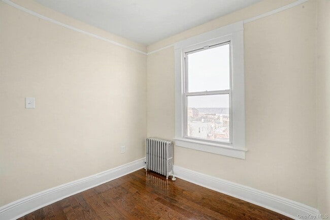 Building Photo - 156 Beech St