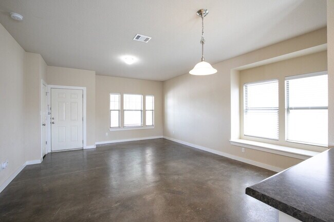 Building Photo - 4528 Credo Lane