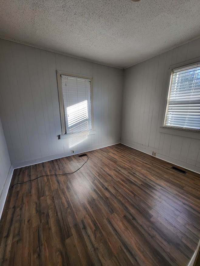 bedroom 2 - 503 Midway St