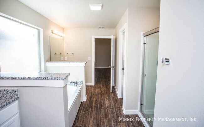 Building Photo - 2148 Kirksey Ave