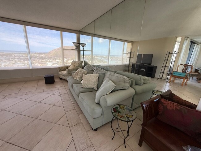 Building Photo - Mostly Furnished 2BR/2BA Condo