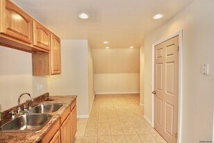 Building Photo - 7988 Mariaville Rd