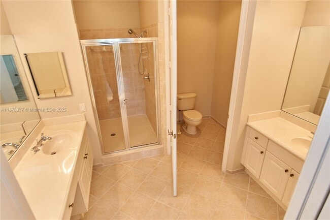 Building Photo - 2707 Center Ct Dr