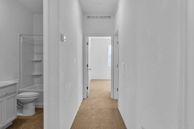 Building Photo - 6919 Feather Hl St