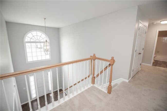 Building Photo - 755 Sheridan Ridge Ct