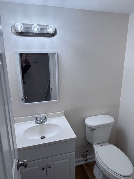 Half Bathroom - 2726 Janice Lynn Ct