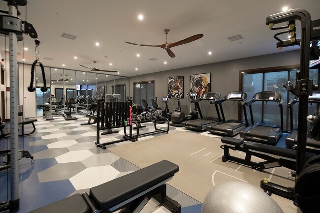 Building Photo - 55 or Older - Guard Gated Community in Sum...