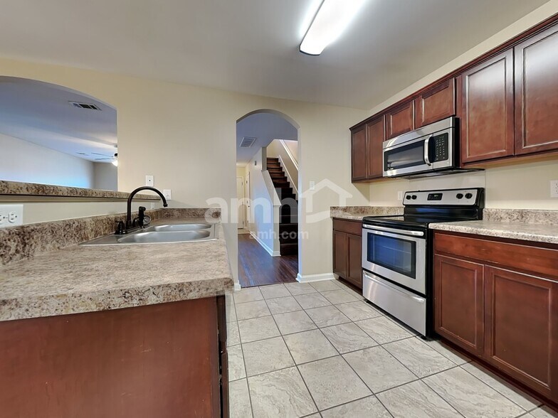 Building Photo - 1246 Carlton Ridge Dr