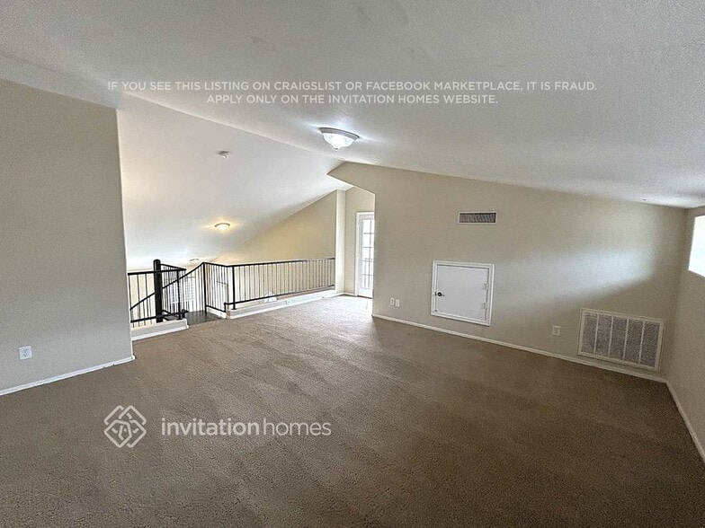 Building Photo - 5710 S 21st Terrace