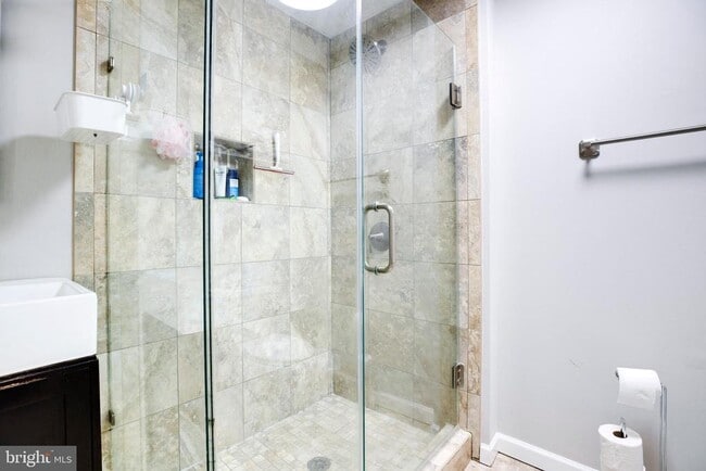 Building Photo - 3744 Keefer Ct
