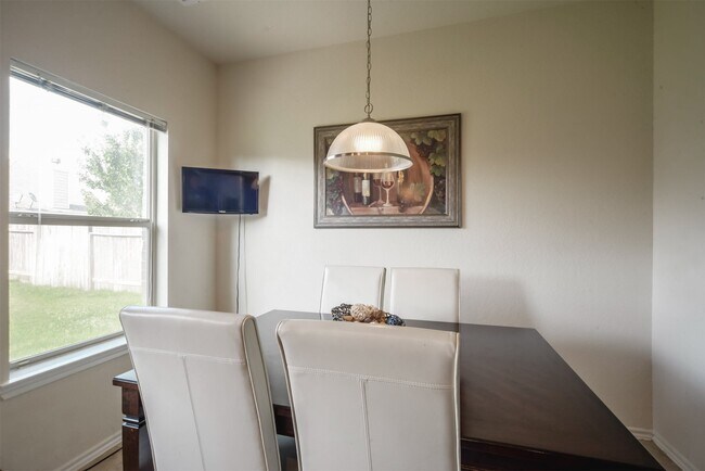 Building Photo - 8730 Sunny Gallop Dr