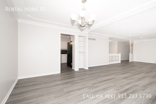 Building Photo - 7800 Noland Rd