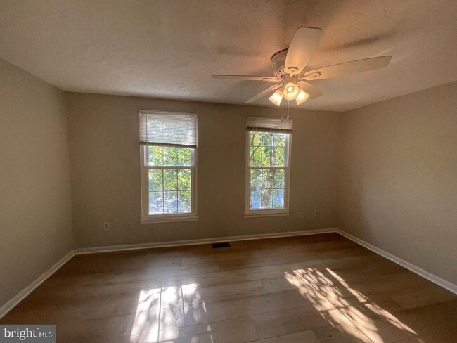Building Photo - 11906 Fieldthorn Ct