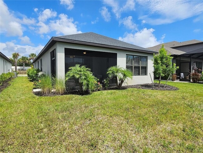 Building Photo - 15285 Shady Palms Ln