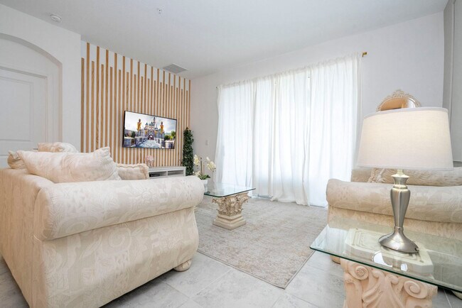 Primary Photo - 1053 Splash Shot Pl