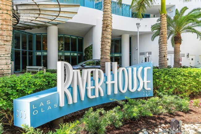 Building Photo - 333 Las Olas Way