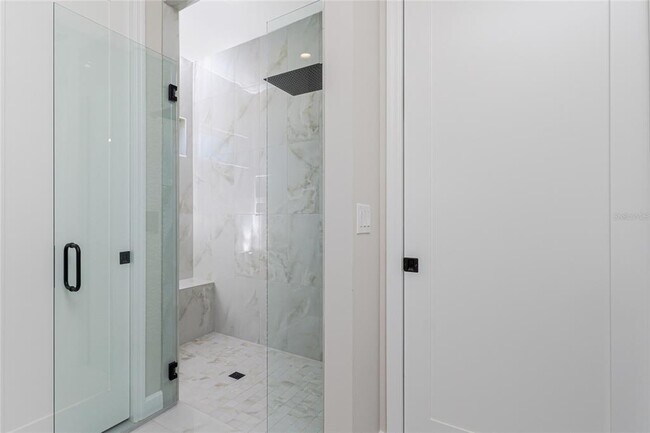 Building Photo - 242 Brig Cir W