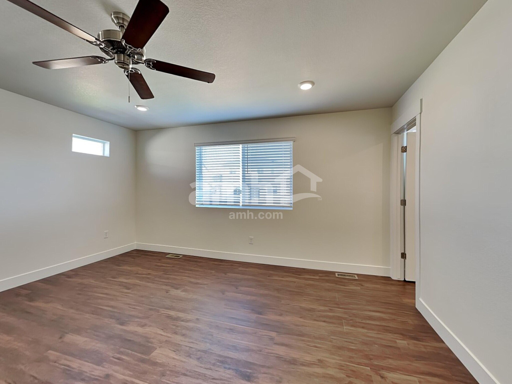 Building Photo - 11638 Broken Top Dr