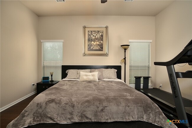 Building Photo - 23215 Cardigan Chase