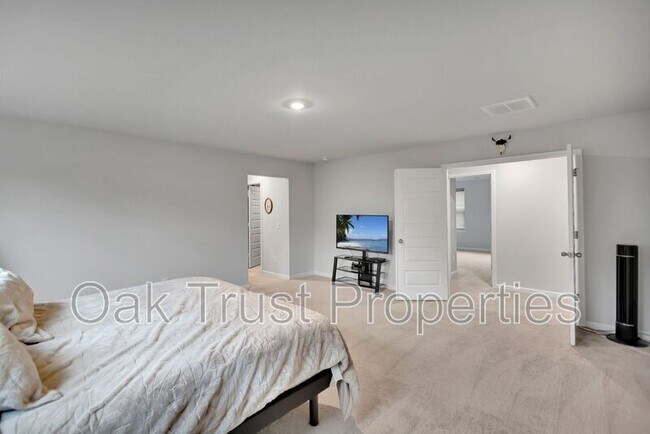 Building Photo - 430 Water Orchid Wy