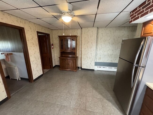 Building Photo - 3 Bedroom in Plains