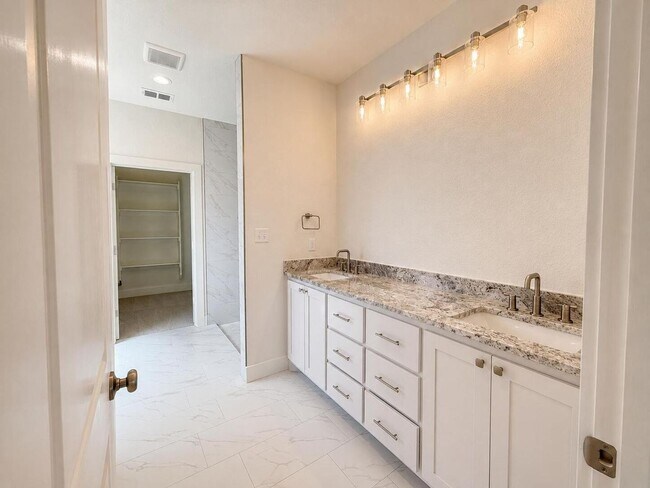 Building Photo - FRENSHIP ISD-FANTASTIC NEW BUILD FOR LEASE-4BED/2BATH/2GA