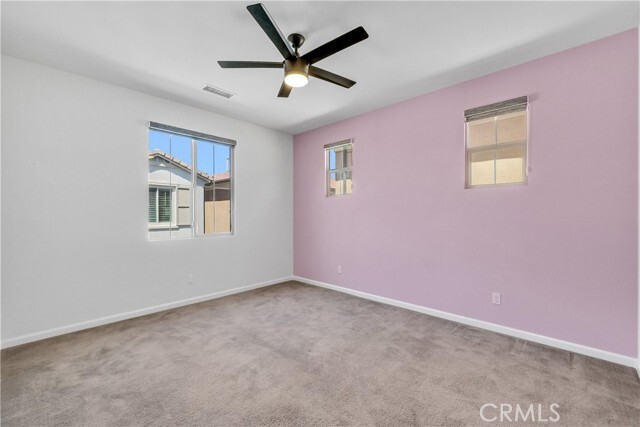 Building Photo - 137 Primrose Dr