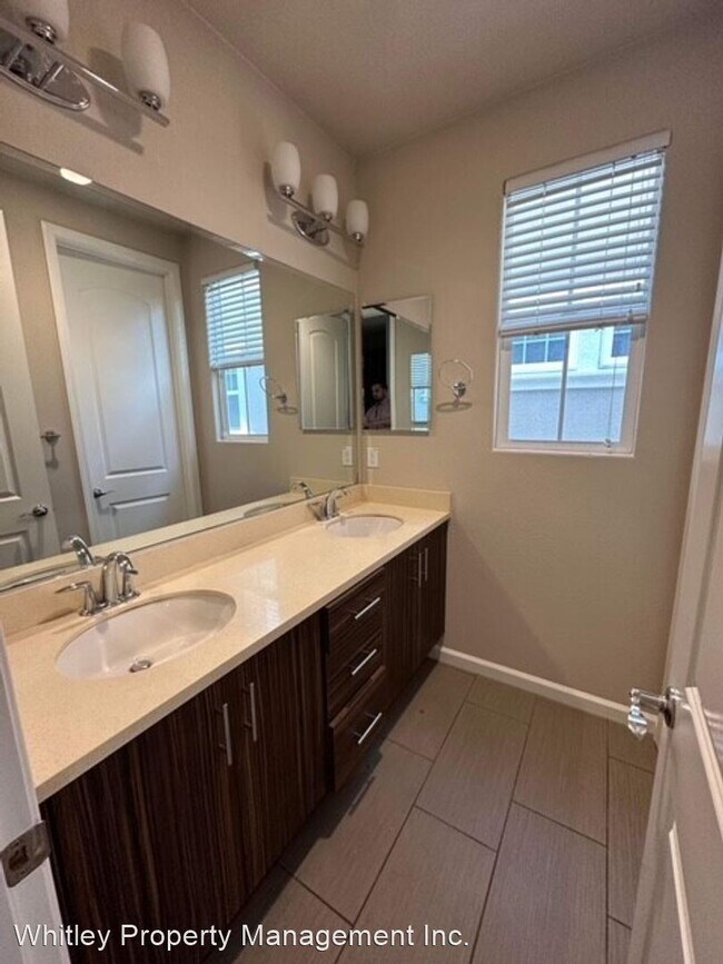 Building Photo - 4 br, 3 bath House - 625 Montage Cir