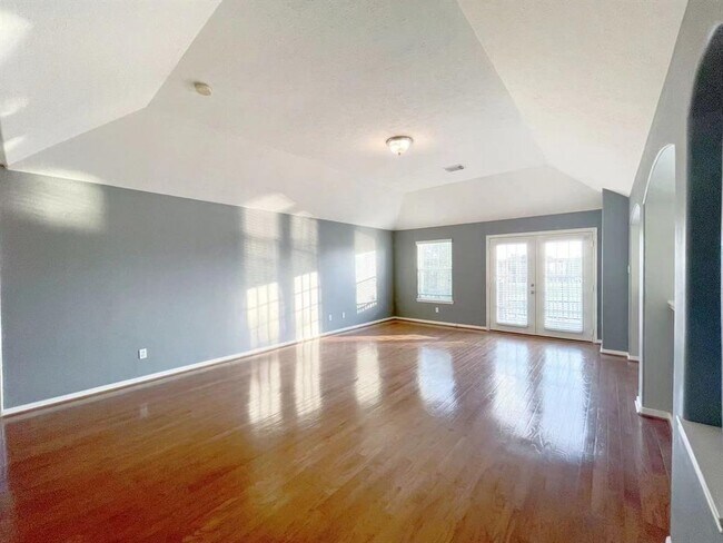Building Photo - 10815 Lake Raven Ct