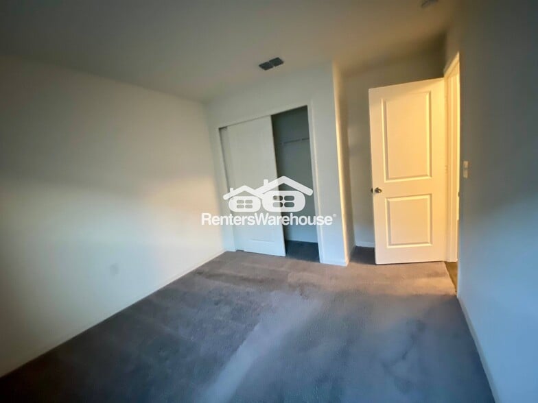 Building Photo - 613 Sarner Pass Wy.