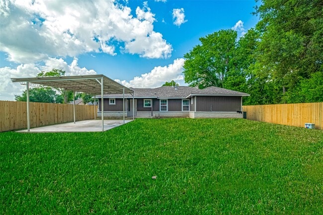 Building Photo - 3514 Fuqua St