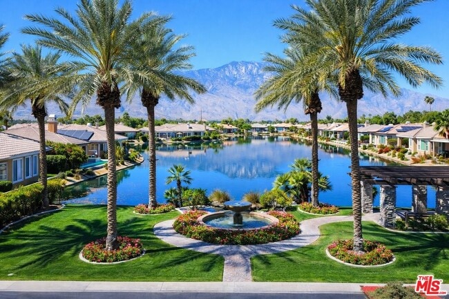 Building Photo - 37 Shoreline Dr