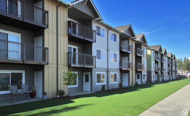 Primary Photo - Villas at Lakewood