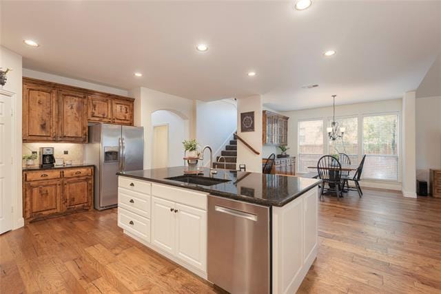 Building Photo - 913 Canyon Wren Dr