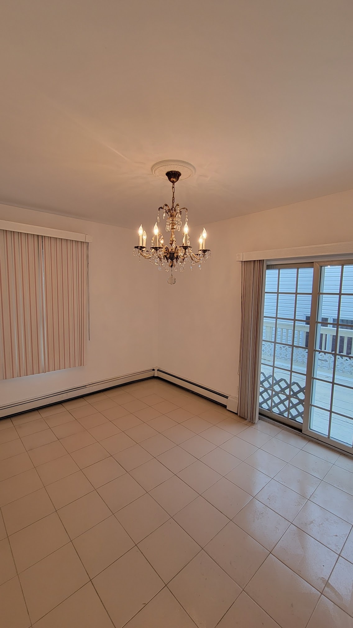 Main Level Bedroom - 768 Florence Pl