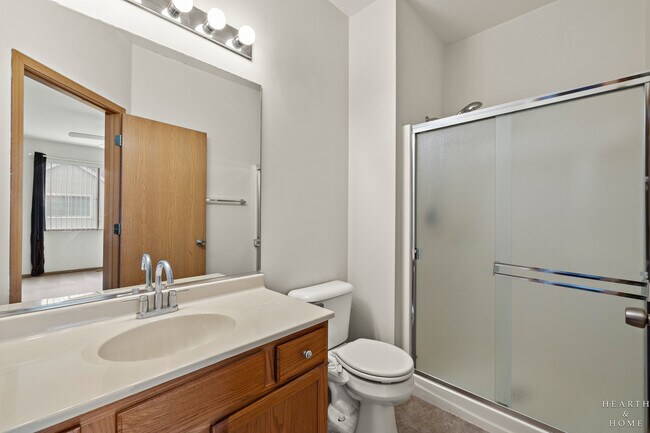 Building Photo - 1100 Ellsworth Dr