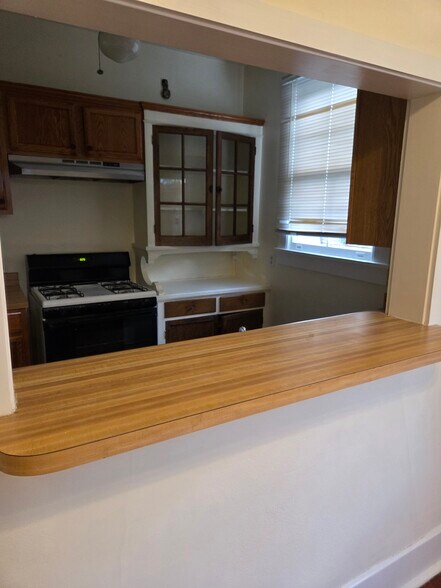 Building Photo - 8128 Pritchard Pl