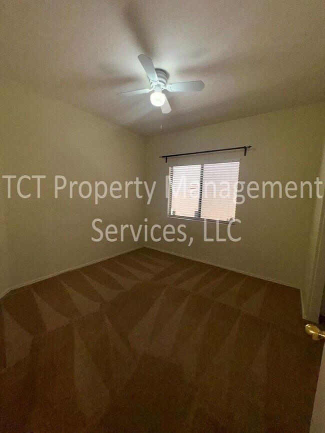 Building Photo - 3 Bedroom/2 Bath home in the gated community of Sunrise @ Harbor Shores