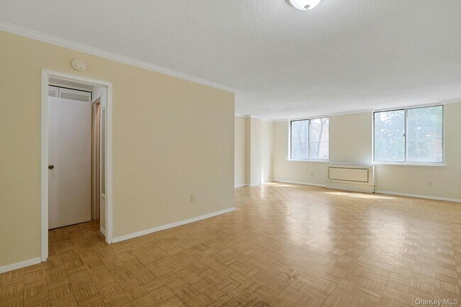 Building Photo - 1270 North Ave