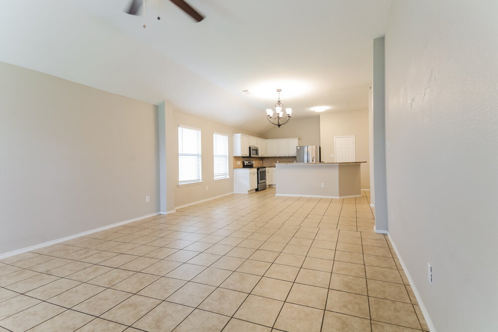 Building Photo - 129 Arbordale Way
