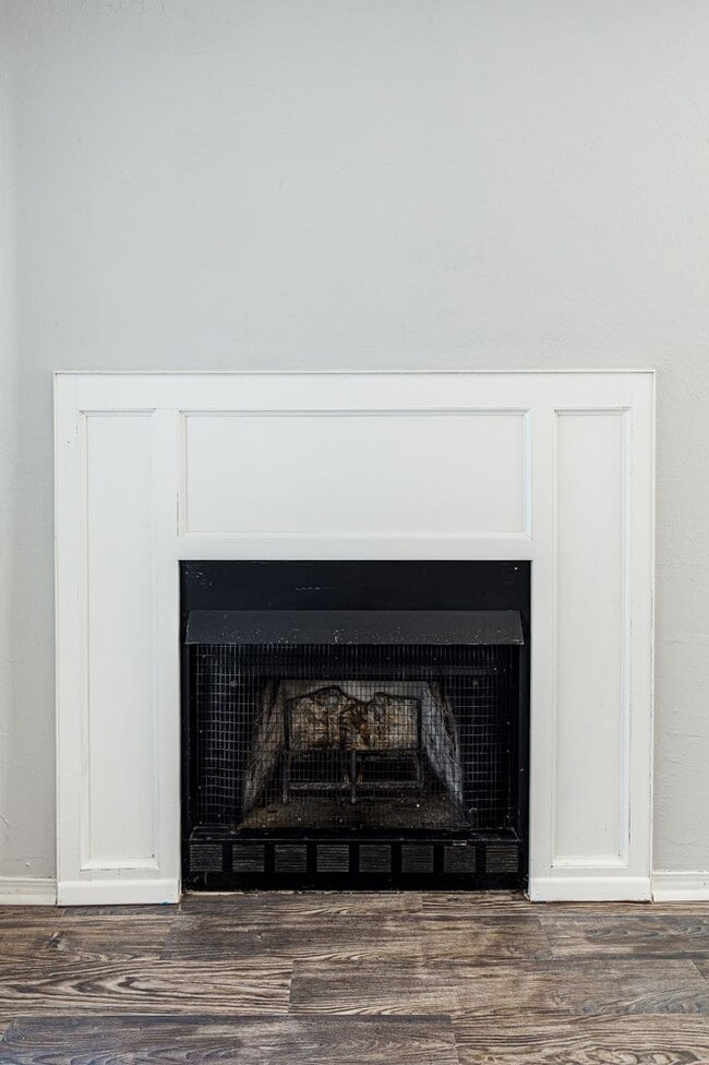 Building Photo - 2902 NW 45th Pl