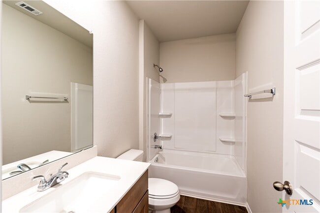 Building Photo - 11513 Murano Dr